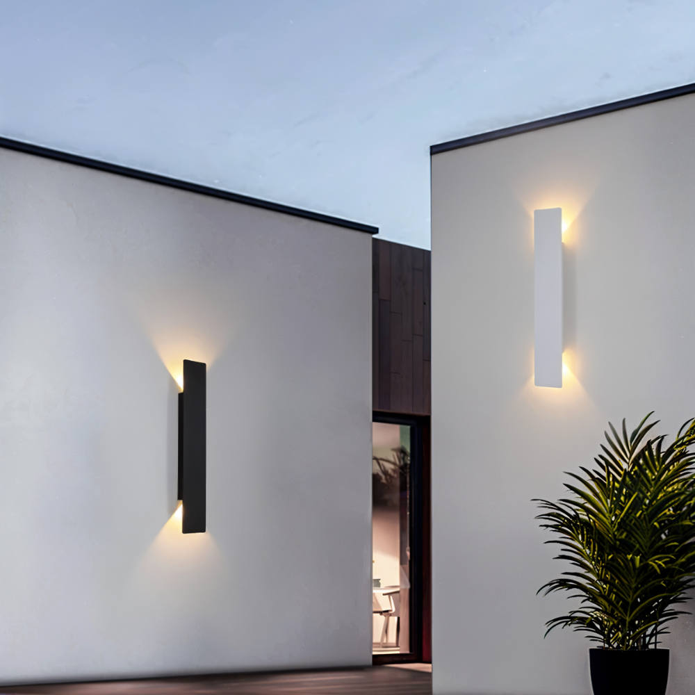 Rectangle WallLight - Rektangulär Vägglampa i Svart Aluminium För Inomhus- och Utomhusbruk