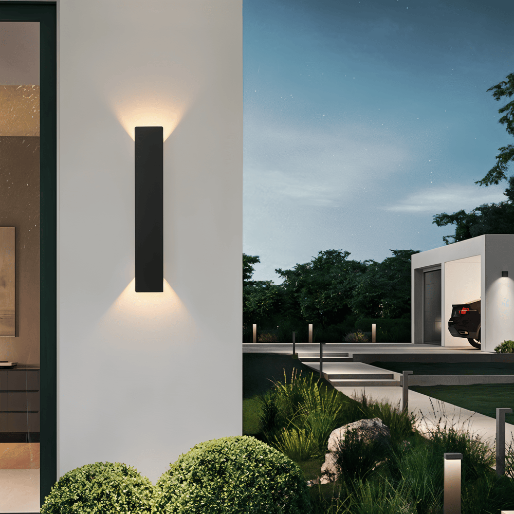 Rectangle WallLight - Rektangulär Vägglampa i Svart Aluminium För Inomhus- och Utomhusbruk