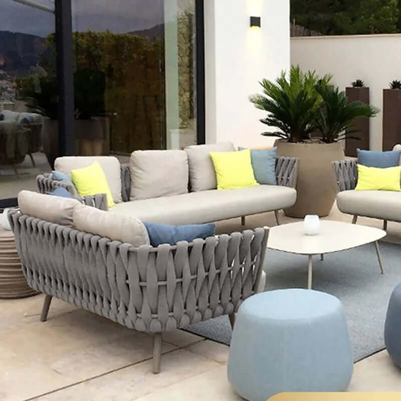 57.1" Woven Rattan Utomhussoffa Loveseat med Kuddar