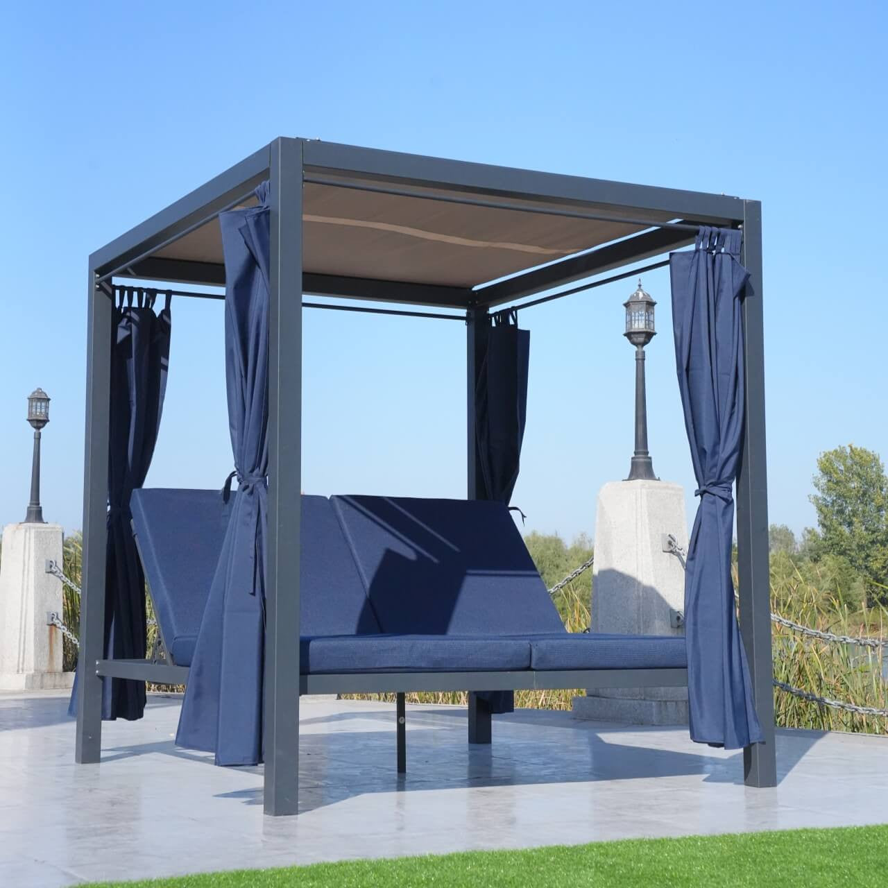 Direct Wicker 2-Person Outdoor Patio Sunbed Daybed (PAL-1129B)