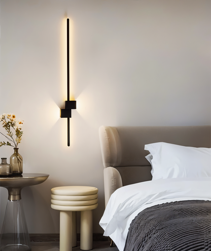 The Line vägglampa - Minimalistisk svart lång LED-vägglampa
