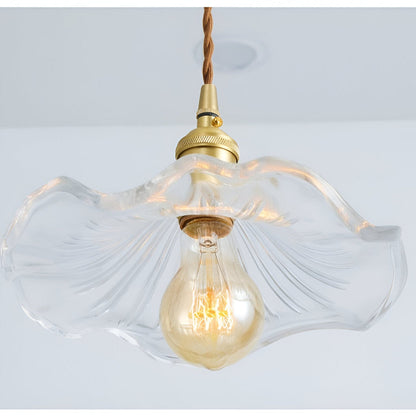 Levande Glas Pendellampa med Kopparaccent - Elegant Inredning