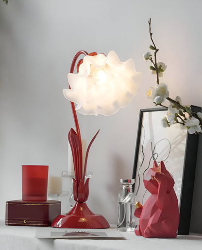 Bordslampa i Fransk Antik Stil – Dekorativ Lampa med Blomsterdesign för Sovrum & Vardagsrum