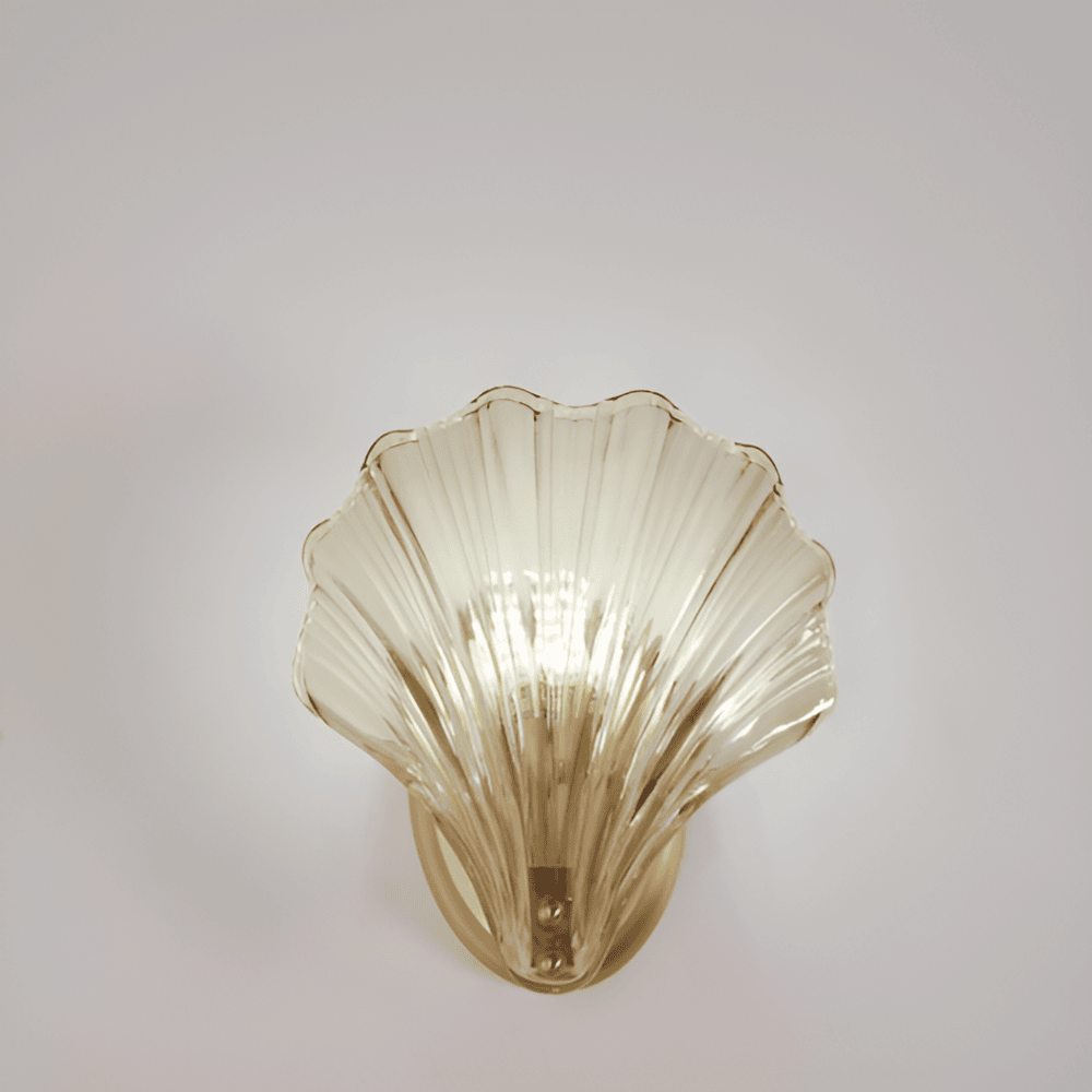 ChicShell - Minimalistisk Vägglampa med Glasskal och Tryckknappsbrytare