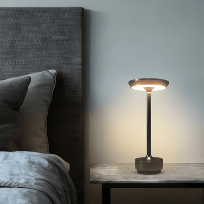 LumaLight Sladdlös Designlampa: USB-Laddningsbar, Touchstyrd Bordslampa för Stämningsbelysning