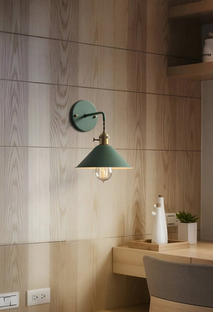 Retro Vintage Vägglampa - Vintageinspirerad Vägglampa med kon i Metall