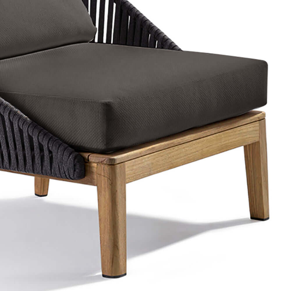 Rattan Utomhus Accent Stol Armlös Stolen Med Grå Kudde