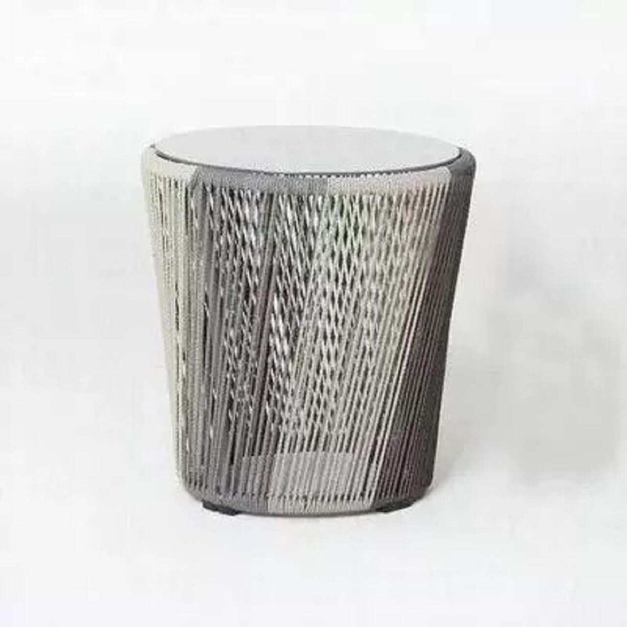 Utomhus PE Rattan Loveseat Med Kuddar Inkluderade Metallben